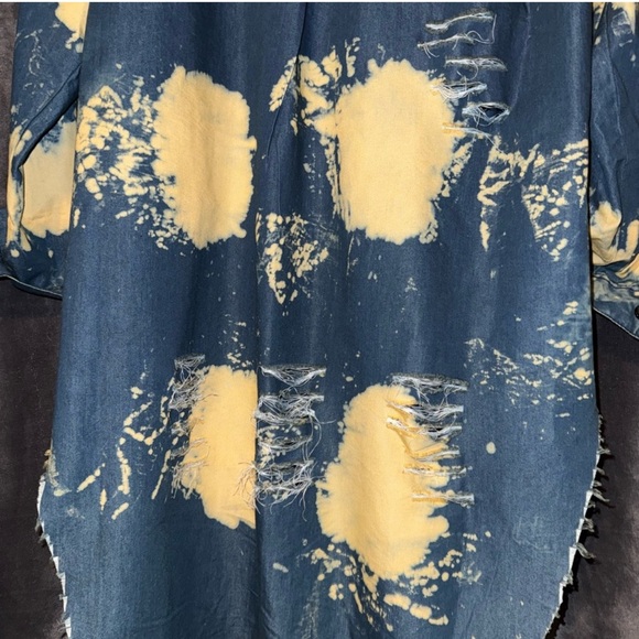 Thrill Jeans Women’s Acid Washed Distressed Denim Button Up Rollup Sleeve Sz 1X - Picture 6 of 8